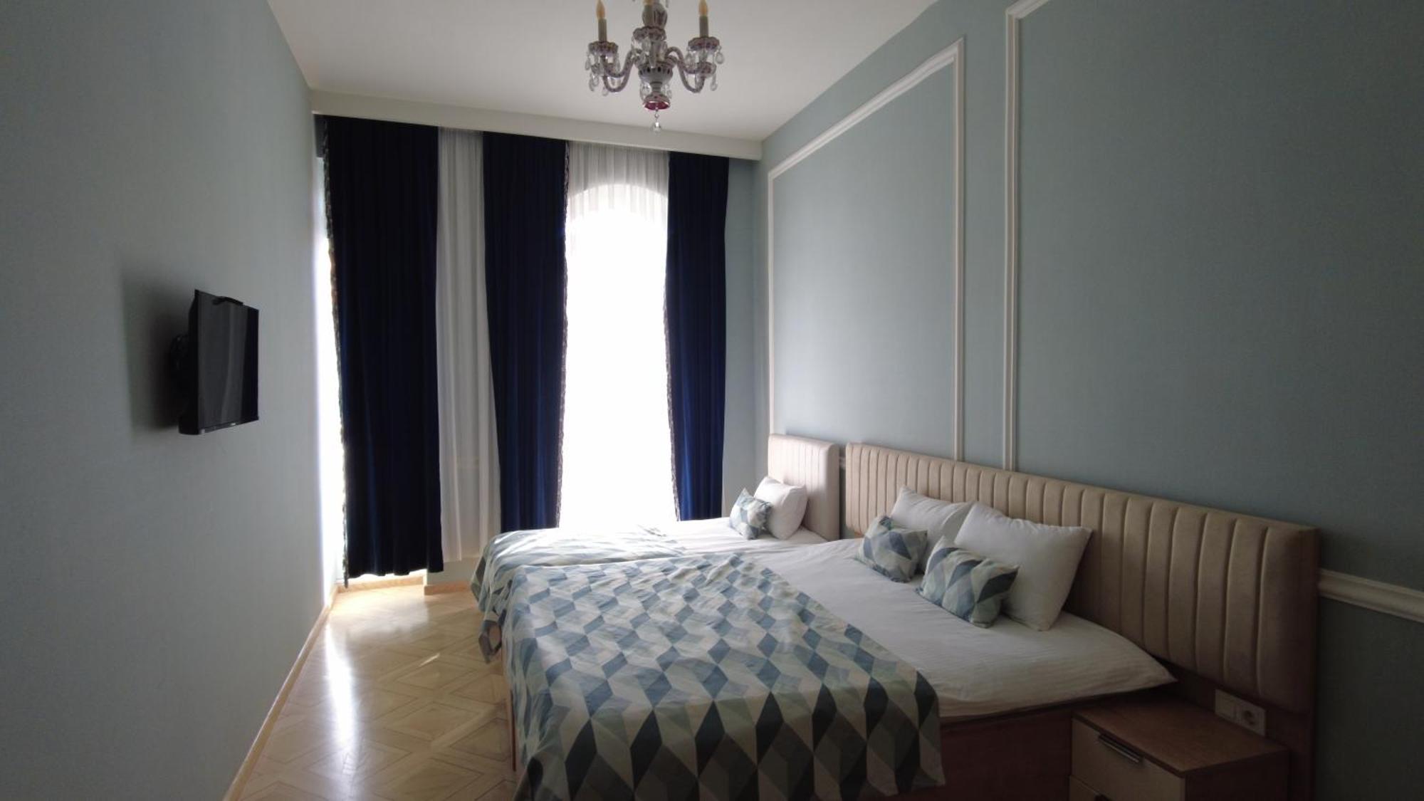 Metekhi Boutique Hotel Тбилиси Экстерьер фото